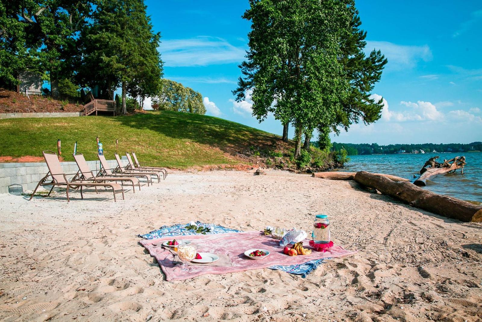 Waterview Two Bedroom #26 at Long Cove Resort Main image 2